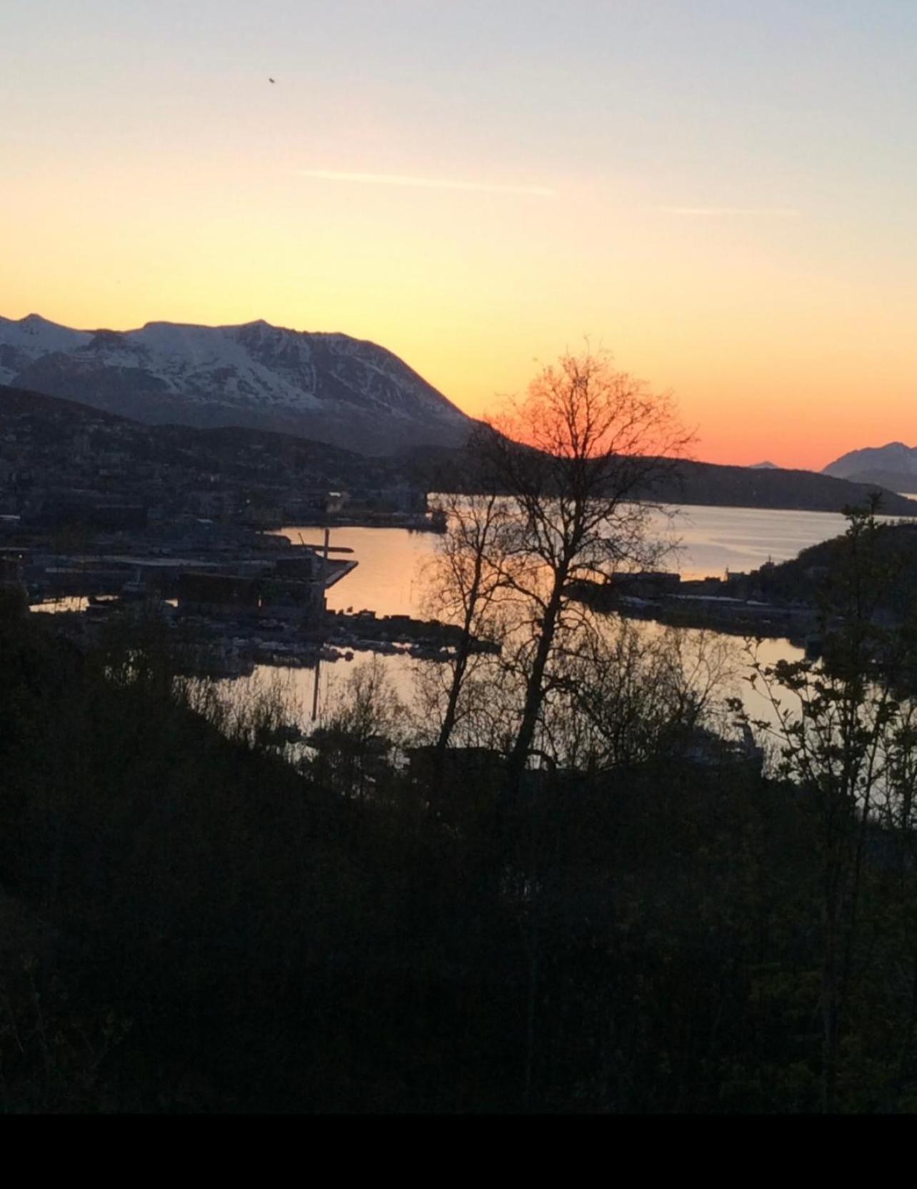 Harstad, All Seasons Apartman Kültér fotó